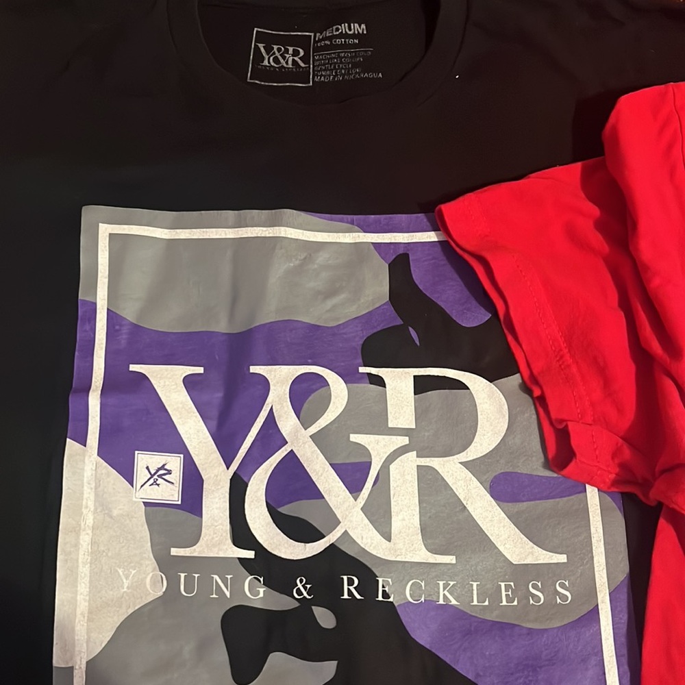 2 shirts - Picture 2 of 3